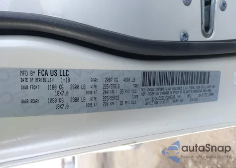 2018 Jeep Compass Limited 4X4 z USA, uszkodzony, nr VIN 3C4NJDCB7JT280723